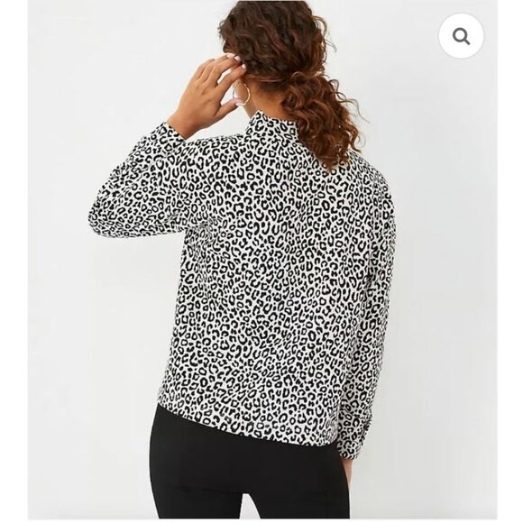 NWOT Ann Taylor Mock Neck Animal Print Sweater Size XL - Picture 2 of 10